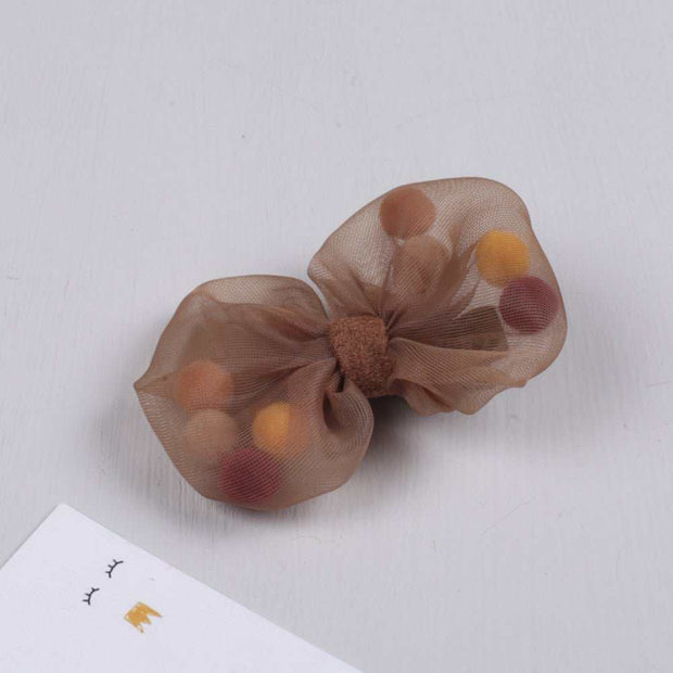 WELLTH HOUSE Children's Net Yarn Colored Hairpins - Wellth House