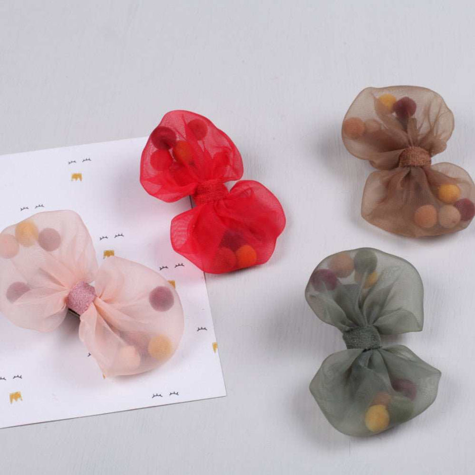 WELLTH HOUSE Children's Net Yarn Colored Hairpins - Wellth House