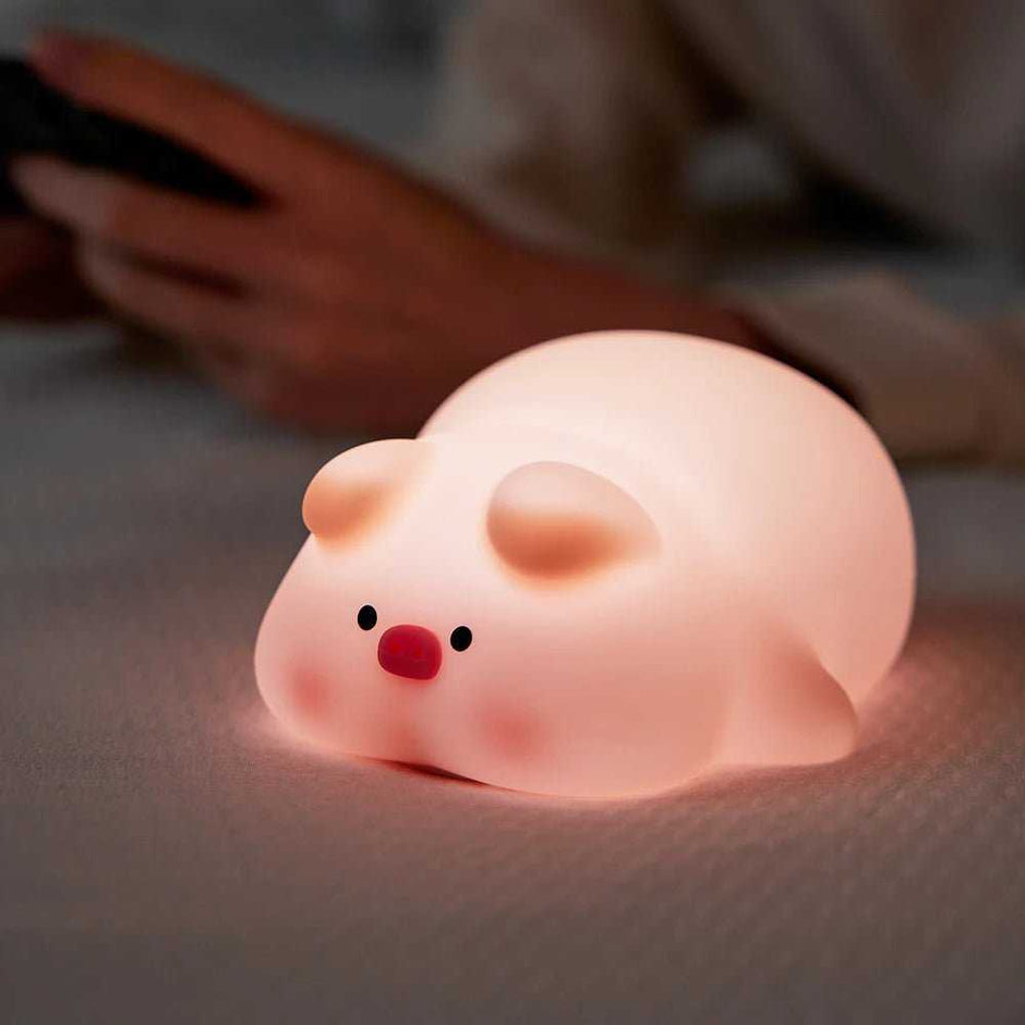 WELLTH HOUSE Cute Silicone LED Night Light Lamp - Wellth House