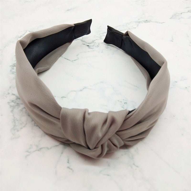 WELLTH HOUSE Houndstooth Wide-Brim Retro Headband - Wellth House
