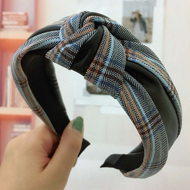 WELLTH HOUSE Houndstooth Wide-Brim Retro Headband - Wellth House